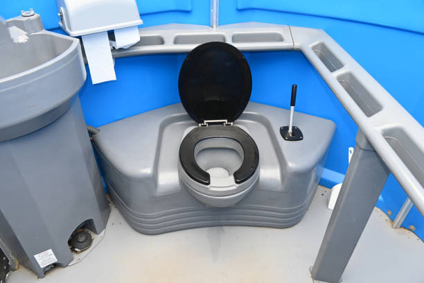 Best Handicap porta potty rental  in Riverton, NJ